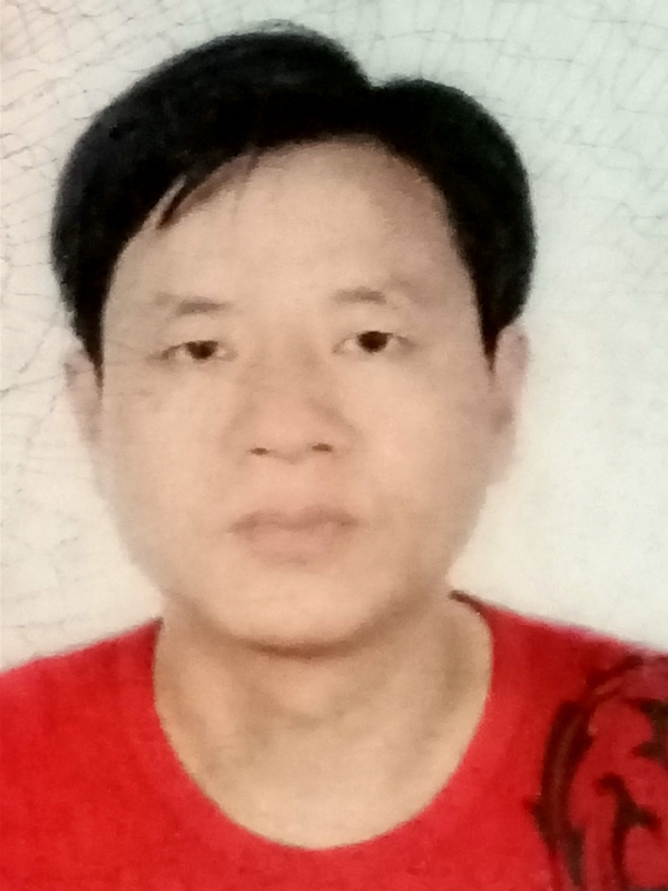 深拥你入怀的第一张照片--曲靖相亲服务中心