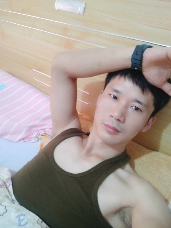 平凡之路的第一张照片--曲靖相亲服务中心