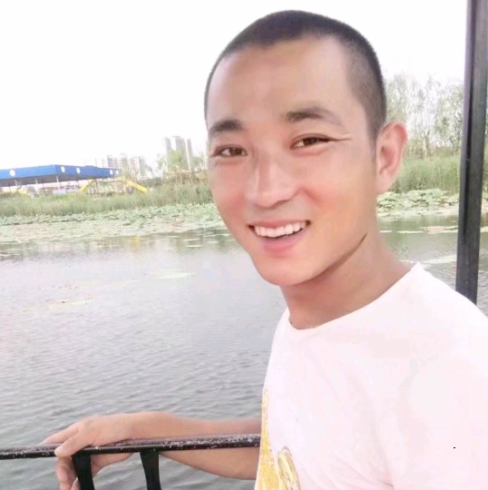 为你等候的第一张照片--曲靖相亲服务中心