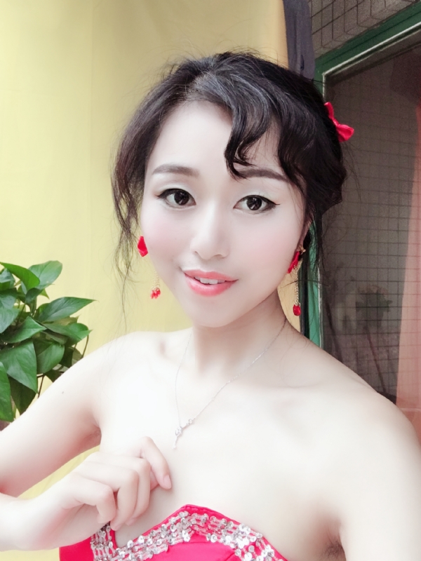 薇薇的第二张照片--曲靖相亲服务中心
