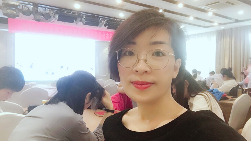 沙拉的第一张照片--曲靖相亲服务中心