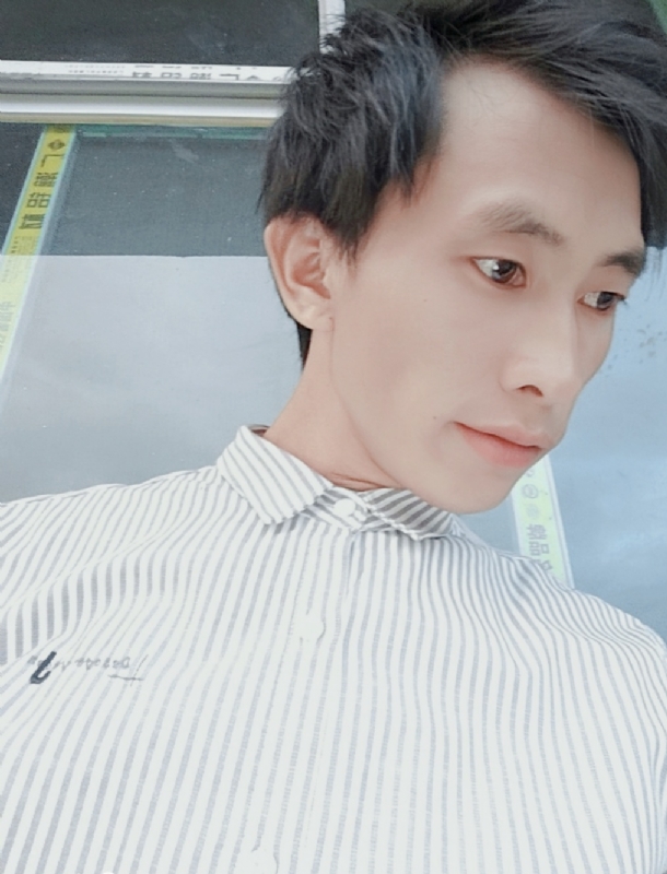 寻找下一个路口的第一张照片--曲靖相亲服务中心