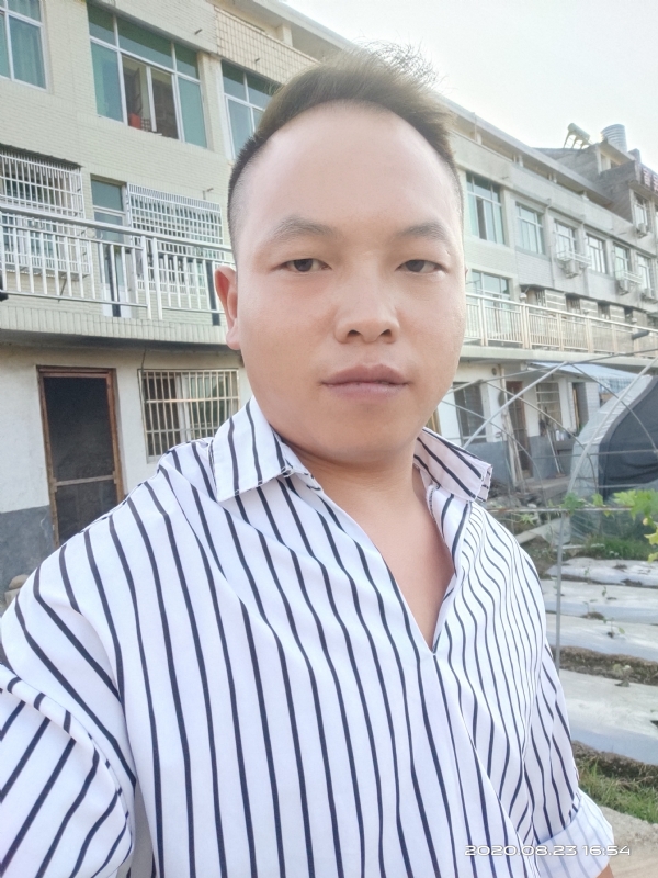 放弃曾经我带你走的第一张照片--曲靖相亲服务中心