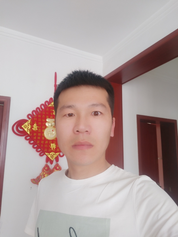 挚爱的第一张照片--曲靖相亲服务中心
