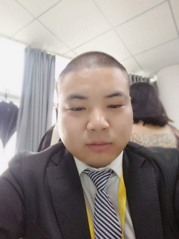 枫林语雨的第一张照片--曲靖相亲服务中心