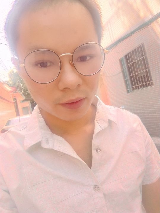 楠呐的第四张照片--曲靖相亲服务中心