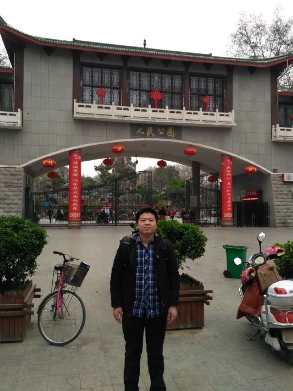 在奋斗的第四张照片--曲靖相亲服务中心