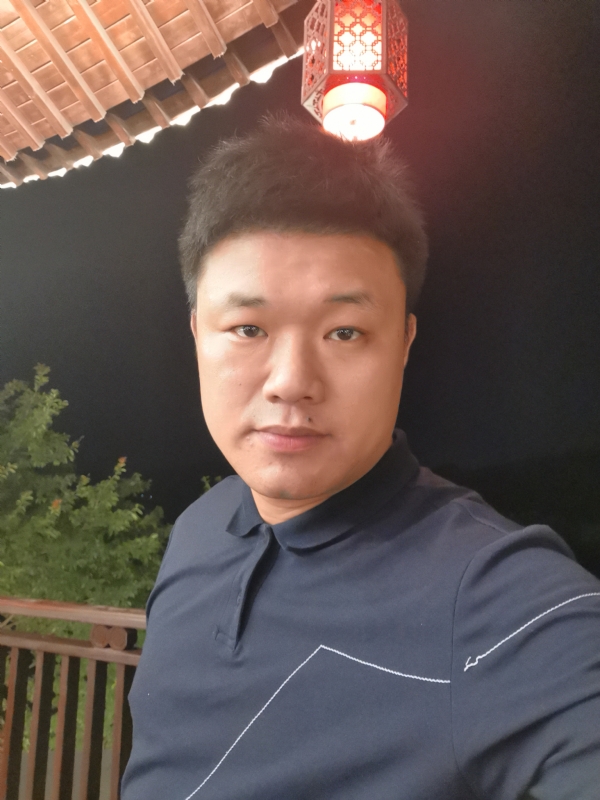 耿直boy的第一张照片--曲靖相亲服务中心