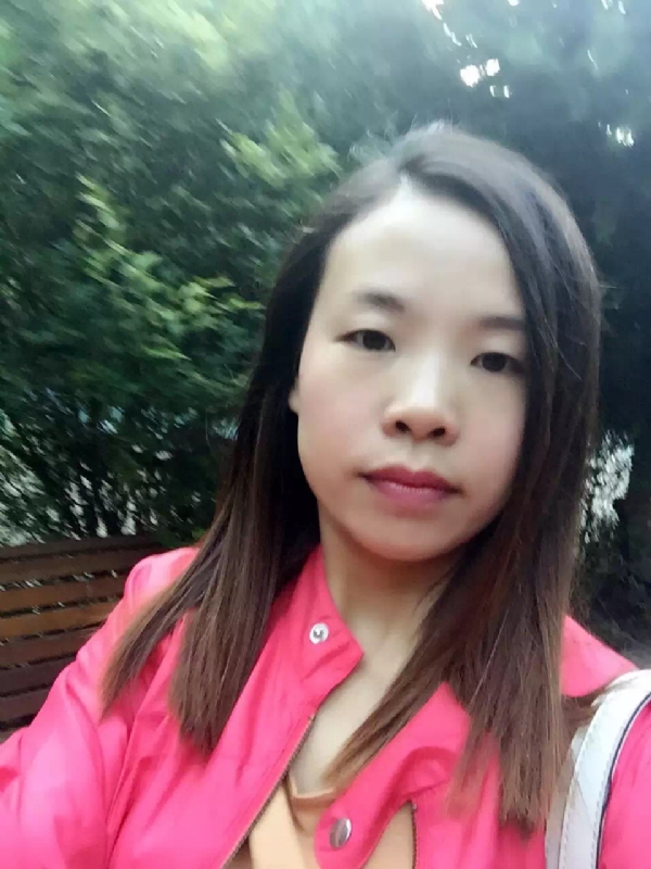 褪色的回忆的第一张照片--曲靖相亲服务中心