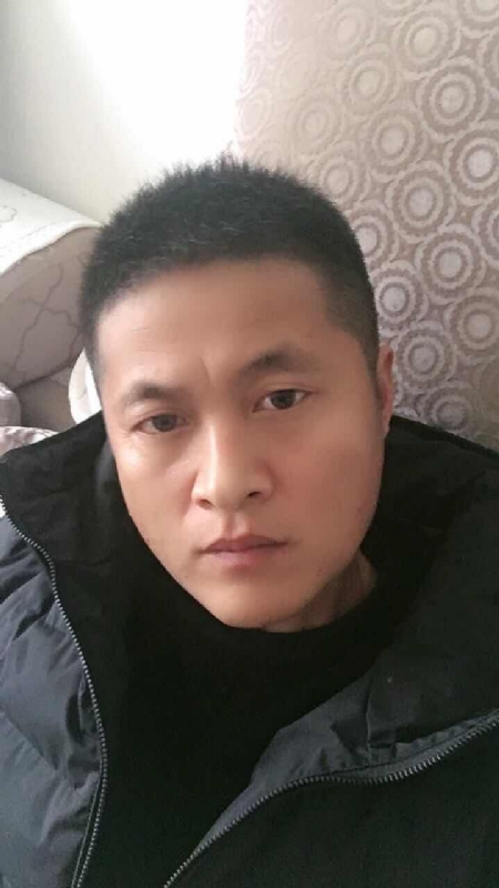 往事随风的第一张照片--曲靖相亲服务中心