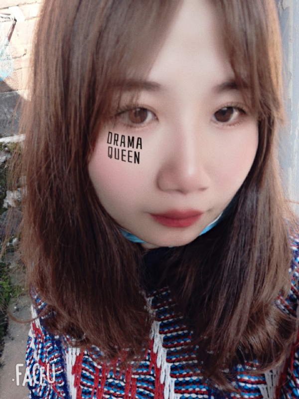 花开半夏的第一张照片--曲靖相亲服务中心