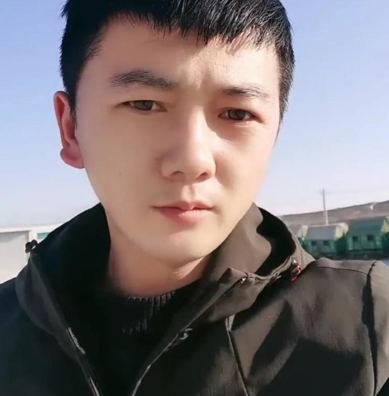 北漠的第一张照片--曲靖相亲服务中心