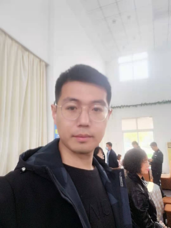 开心的你的第二张照片--曲靖相亲服务中心