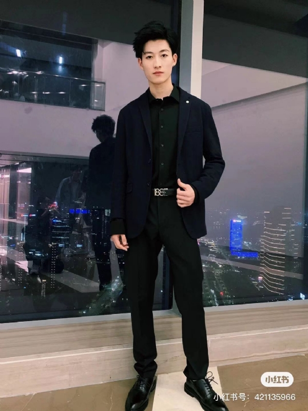 请来爱我的第二张照片--曲靖相亲服务中心