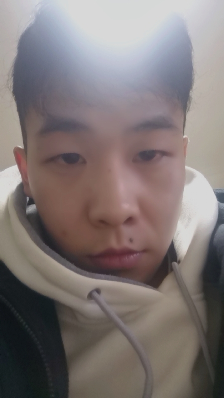 辉会灰的第一张照片--曲靖相亲服务中心