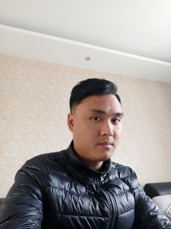 七七点的第一张照片--曲靖相亲服务中心