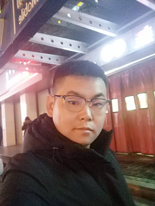 杜跃龙的第二张照片--曲靖相亲服务中心