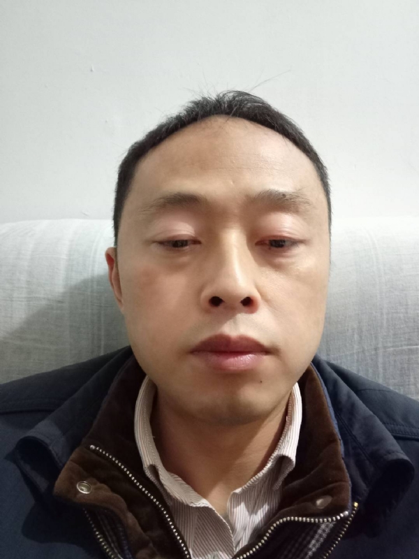 阳光的第一张照片--曲靖相亲服务中心
