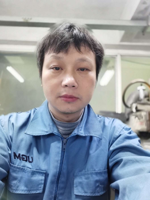 伤心人的第一张照片--曲靖相亲服务中心