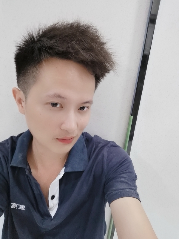余温的第一张照片--曲靖相亲服务中心