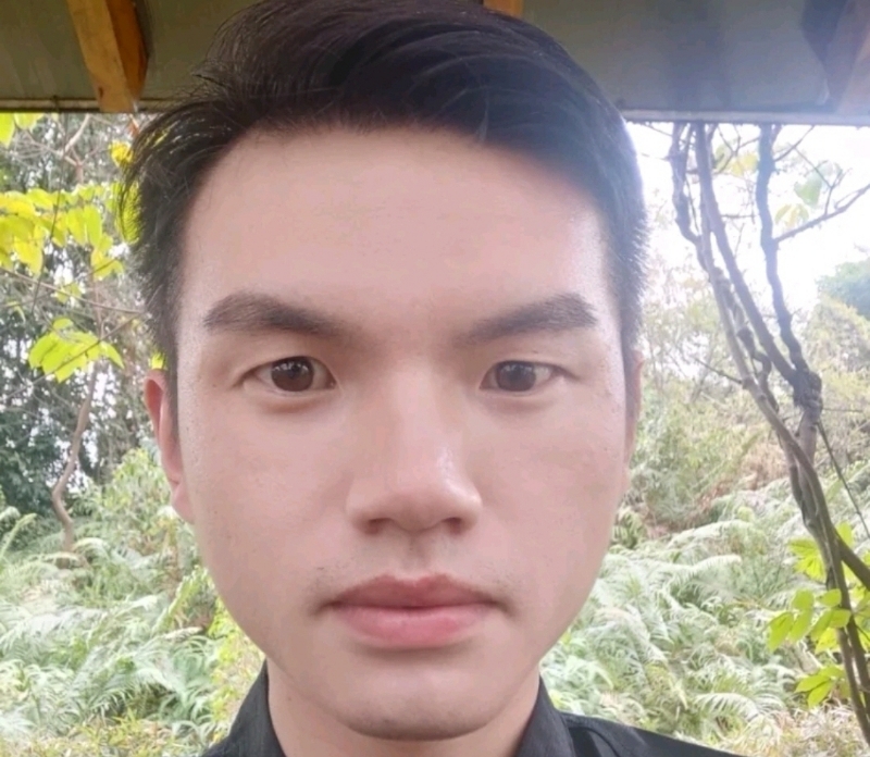 彬彬有礼的第二张照片--曲靖相亲服务中心