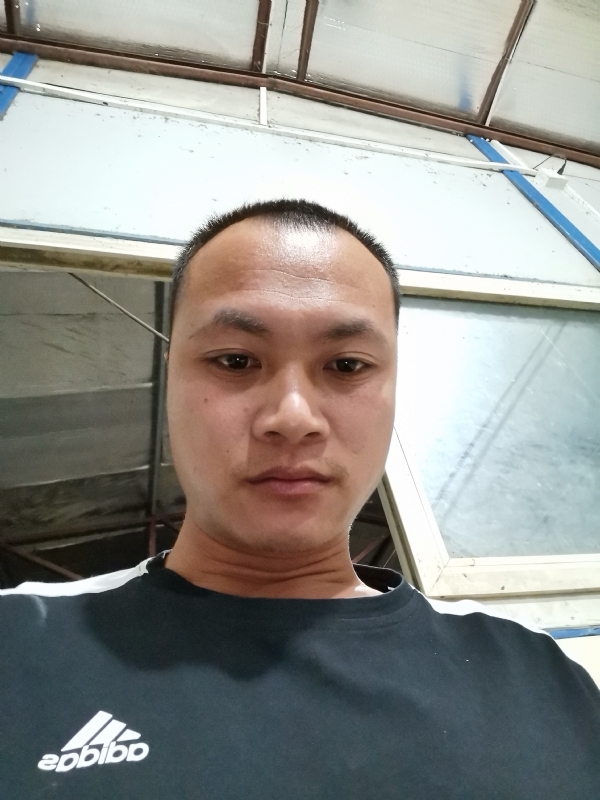 真心交友的第一张照片--曲靖相亲服务中心
