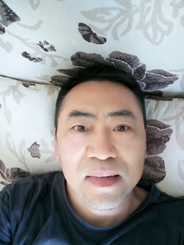 Han的第一张照片--曲靖相亲服务中心