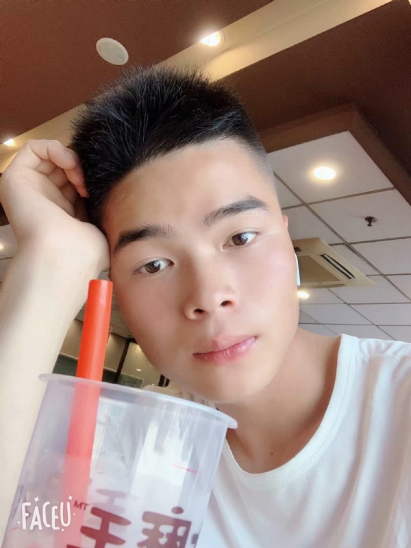 十五的第一张照片--曲靖相亲服务中心