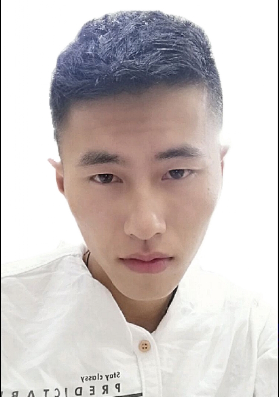 ～末哥的第三张照片--曲靖相亲服务中心