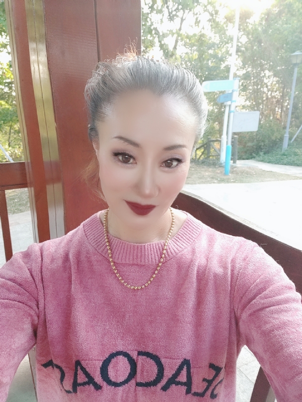 燕子的第五张照片--曲靖相亲服务中心