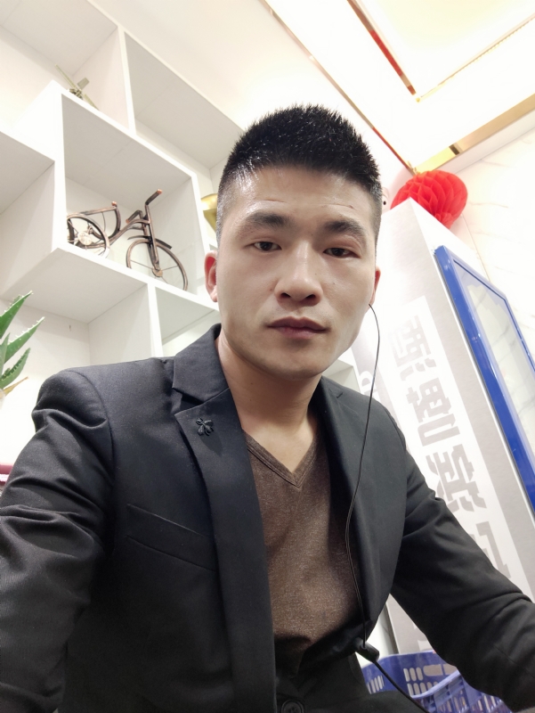 阿木1234的第一张照片--曲靖相亲服务中心