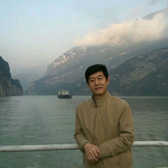 优秀善良1.78的第一张照片--曲靖相亲服务中心