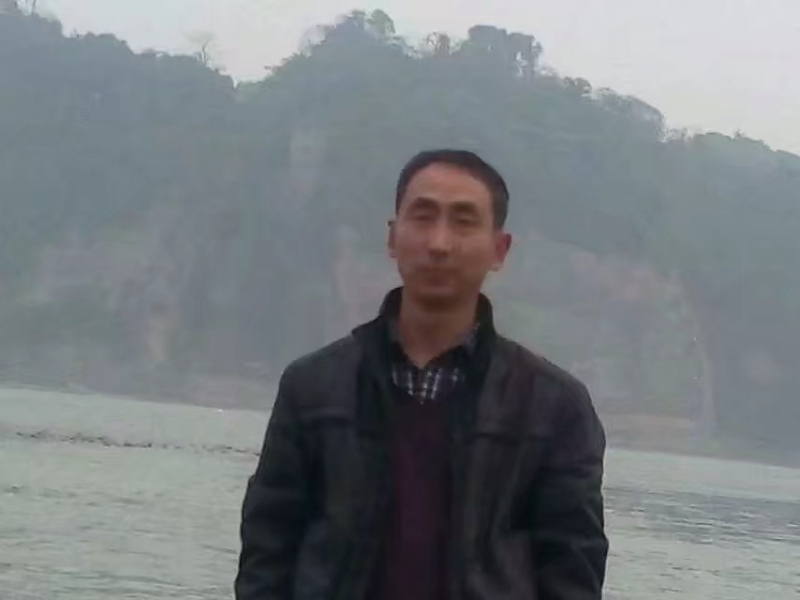 玉树临疯的第二张照片--曲靖相亲服务中心