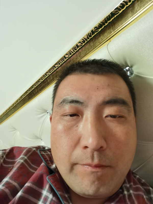 紫夜的第一张照片--曲靖相亲服务中心