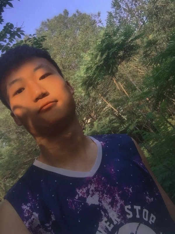 夏日的第一张照片--曲靖相亲服务中心