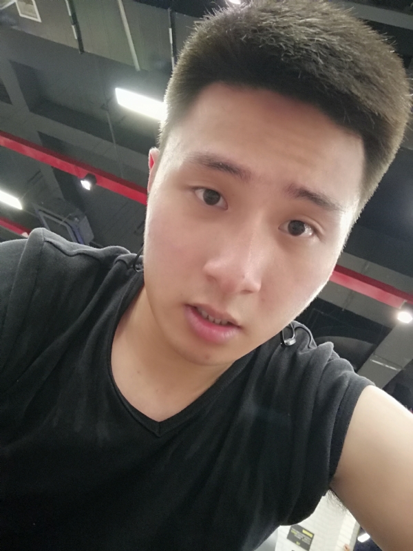 江南的雨的第一张照片--曲靖相亲服务中心