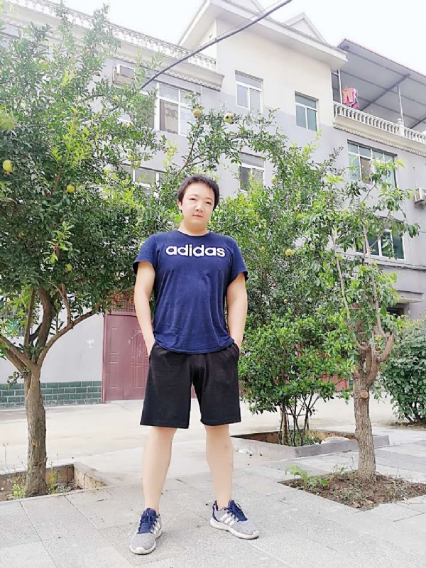 小宇的第一张照片--曲靖相亲服务中心