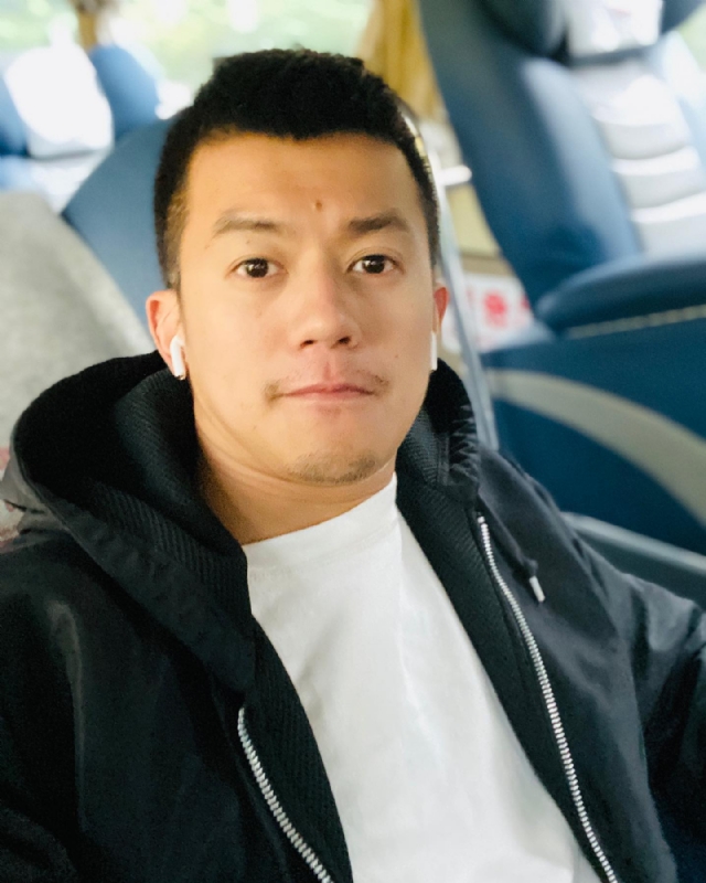 陈赫的第一张照片--曲靖相亲服务中心