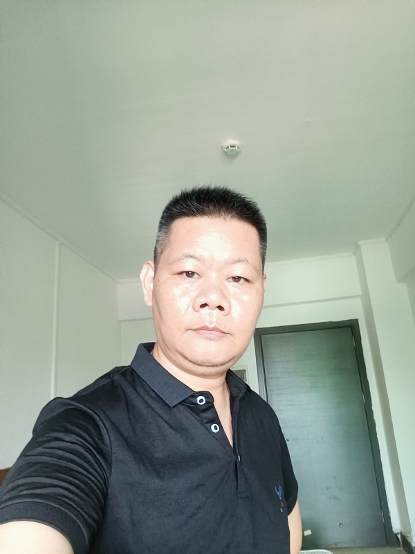 XAUXU的第一张照片--曲靖相亲服务中心