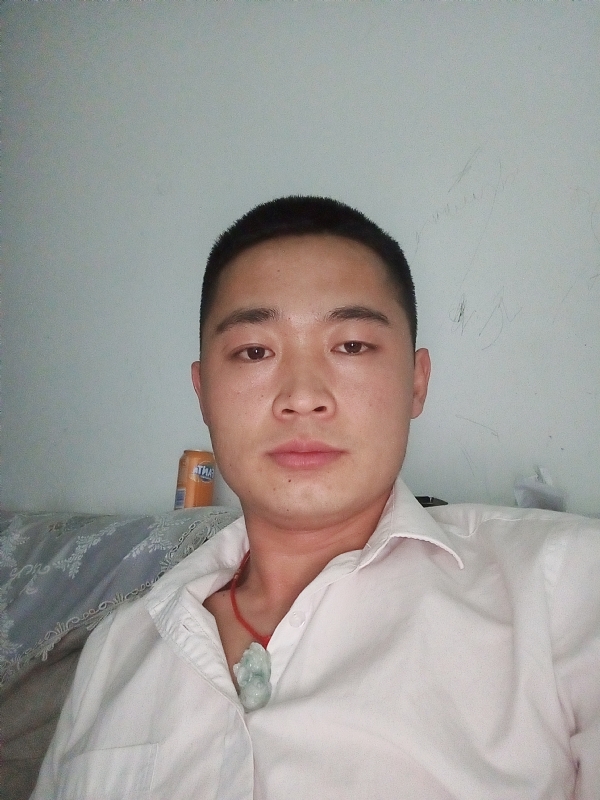 也许太年轻的第一张照片--曲靖相亲服务中心