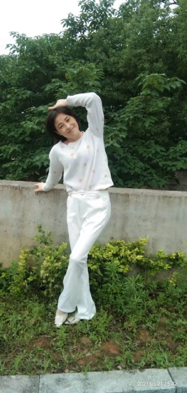 九妹的第四张照片--曲靖相亲服务中心