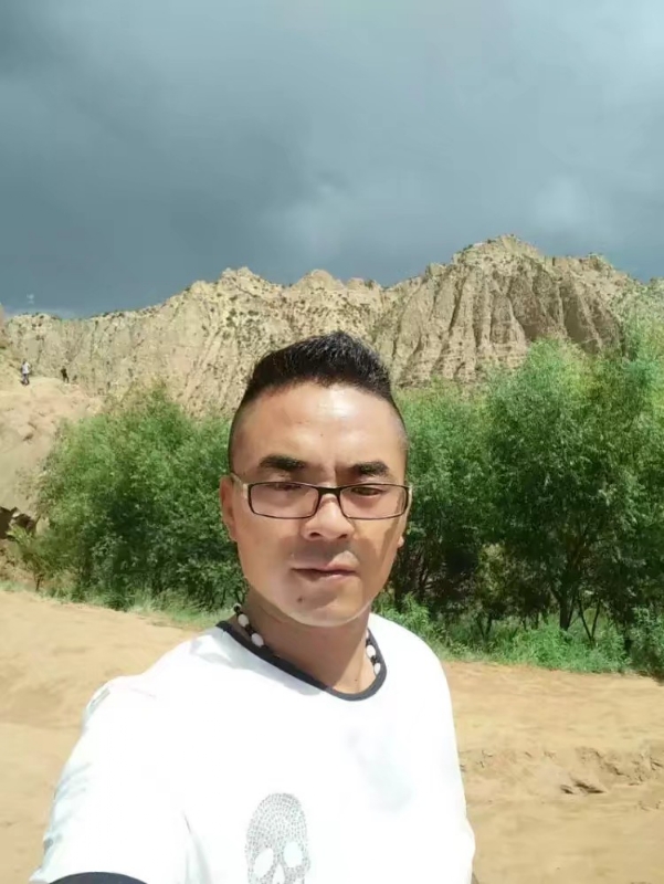 无情的沙尘暴的第一张照片--曲靖相亲服务中心