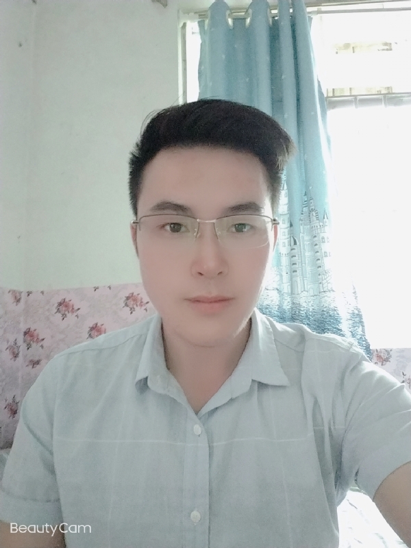 浮云的第一张照片--曲靖相亲服务中心