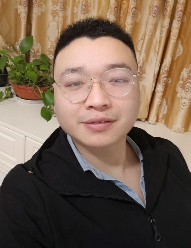 华哥的第二张照片--曲靖相亲服务中心