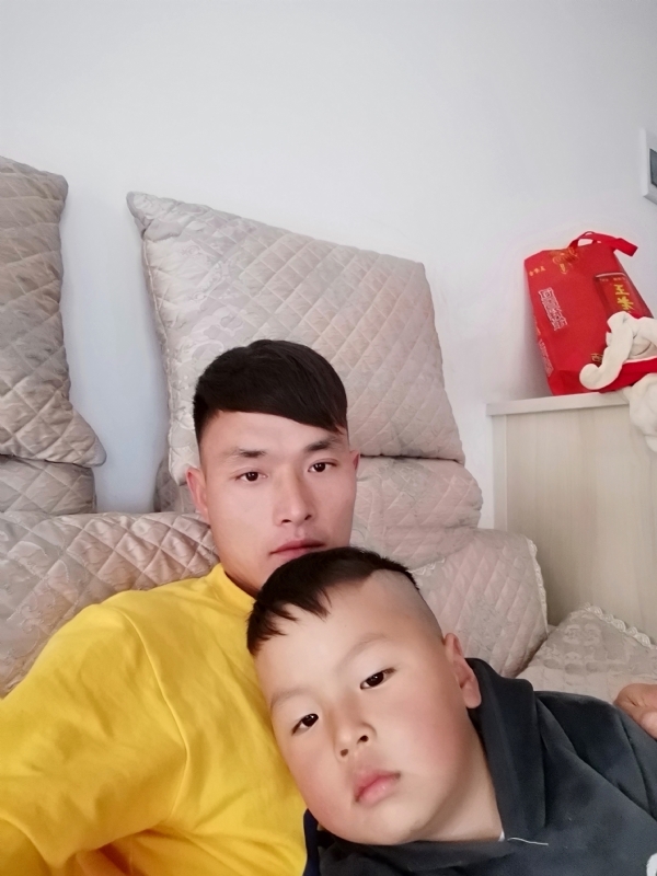 我若成魔的第一张照片--曲靖相亲服务中心