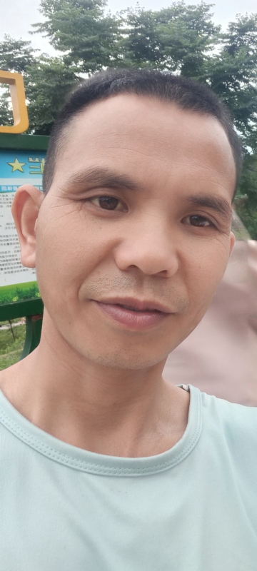 找个相爱的人结婚的第一张照片--曲靖相亲服务中心