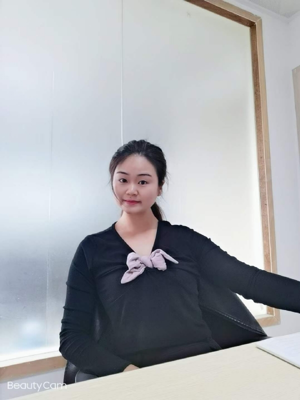美美在深的第一张照片--曲靖相亲服务中心