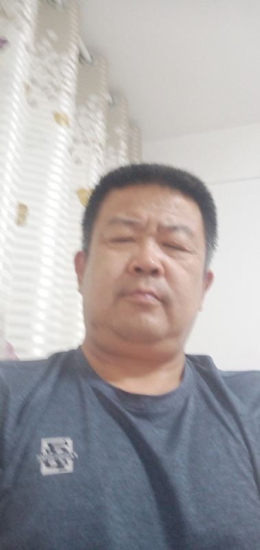 随缘的第一张照片--曲靖相亲服务中心