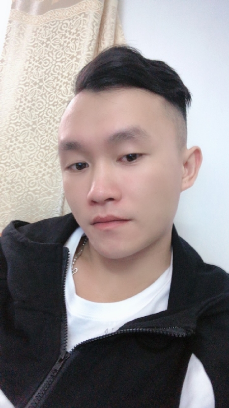 士多啤梨的第一张照片--曲靖相亲服务中心
