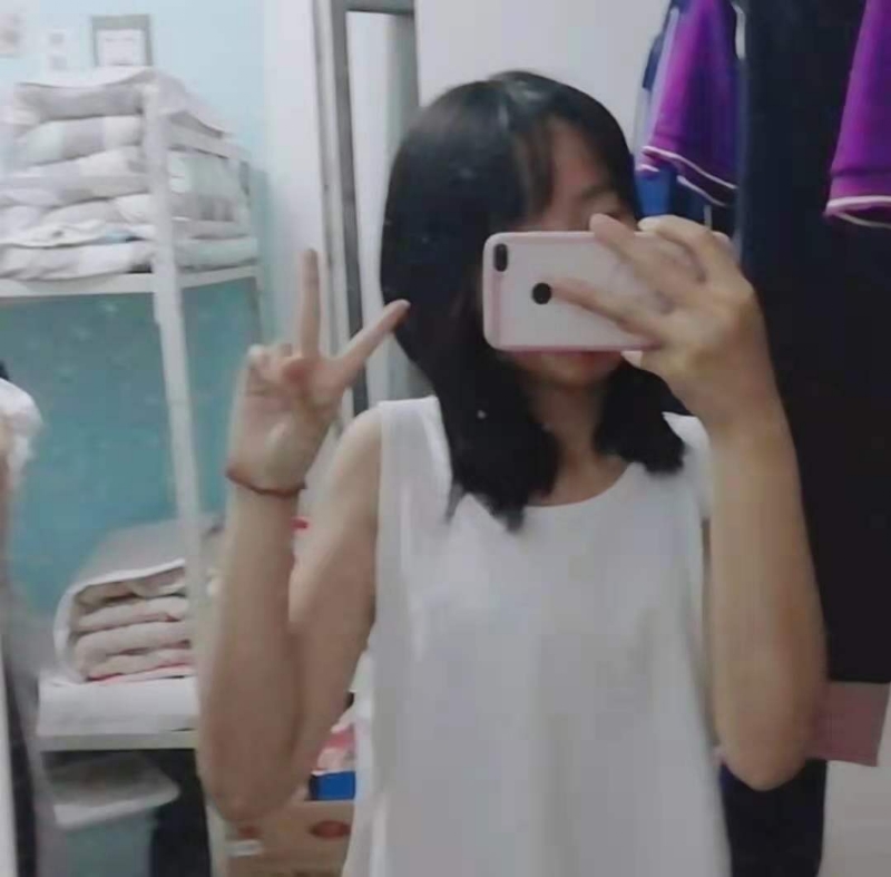 满佳茹的第一张照片--曲靖相亲服务中心